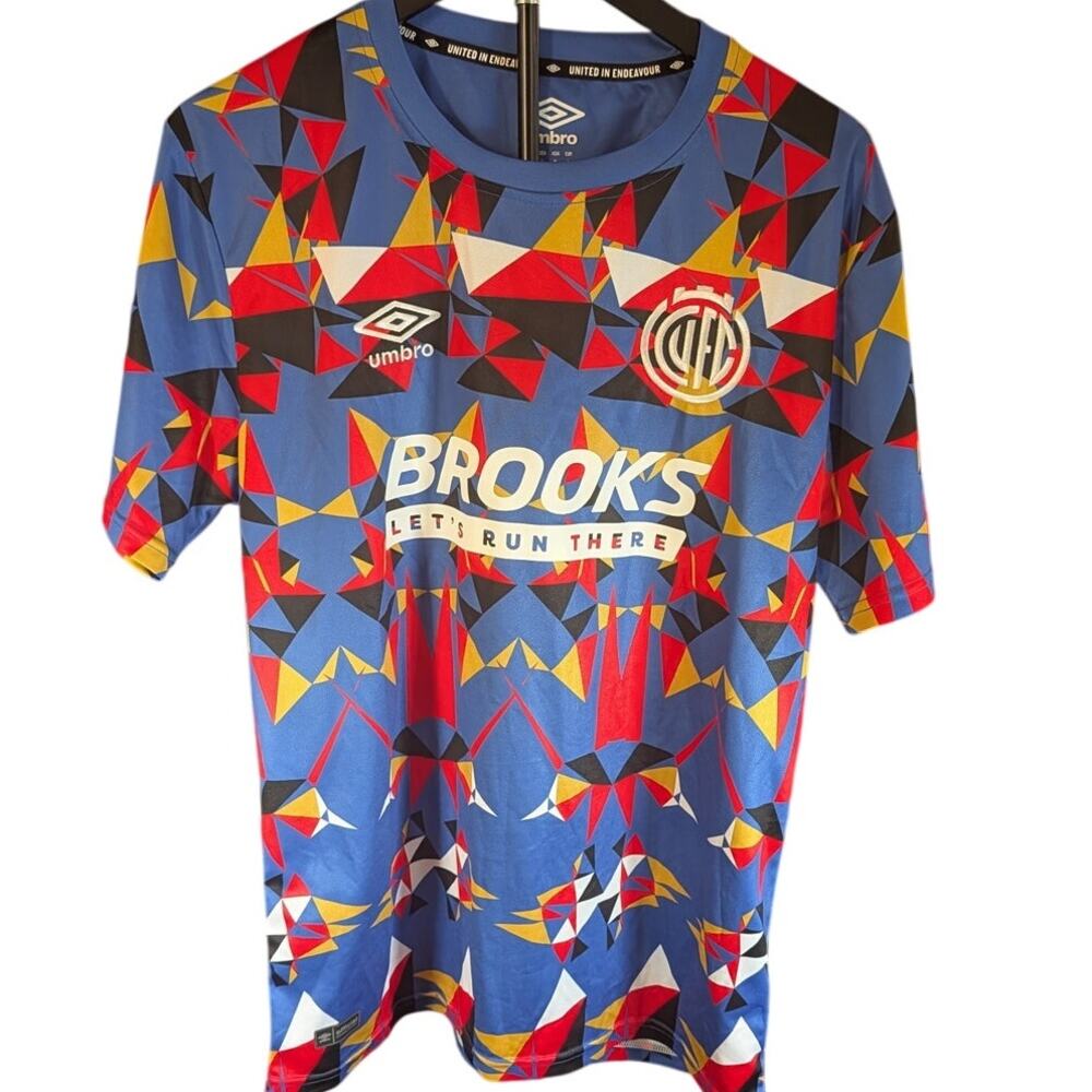 Umbro Club Atlético Soccer Jersey Brooks Sponsor Men's Large Blue Geometric